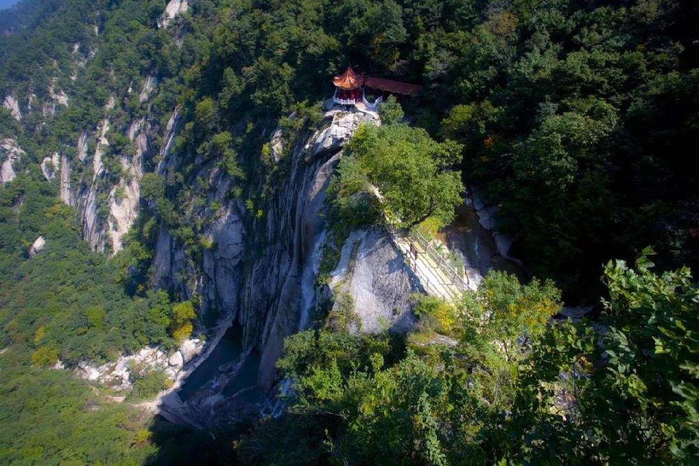 洛阳到新密伏羲山旅游--洛阳到伏羲山三泉湖、凤凰天桥旅游（新密伏羲山门票多少钱今对外免费吗）