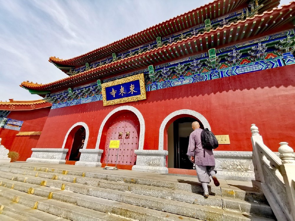 少林寺龙门石窟白马寺丽景门2日（龙门石窟距离白马寺多远）