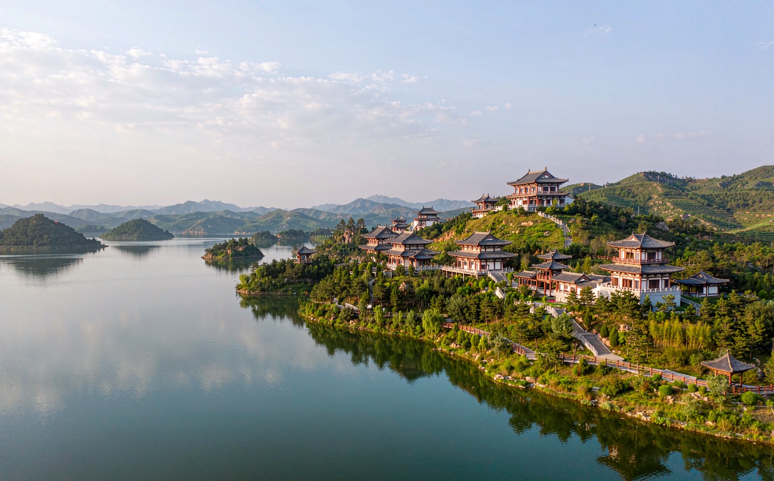 Danjiang & Canal Head 4-Day Tour (Family · from Luoyang)
