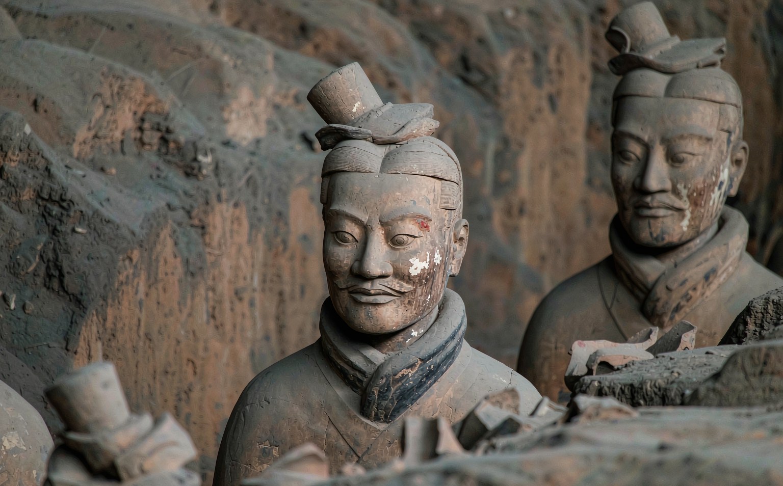 西安+秦始皇帝陵博物院(兵马俑)+华山+华清宫5日4晚跟团游