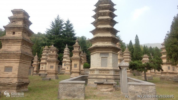 嵩山日出