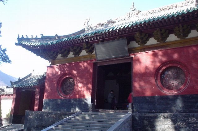 Luoyang 5-Day senior-friendly tour | senior guide